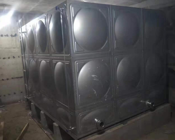 鹤岗不锈钢保温水箱的焊接方法